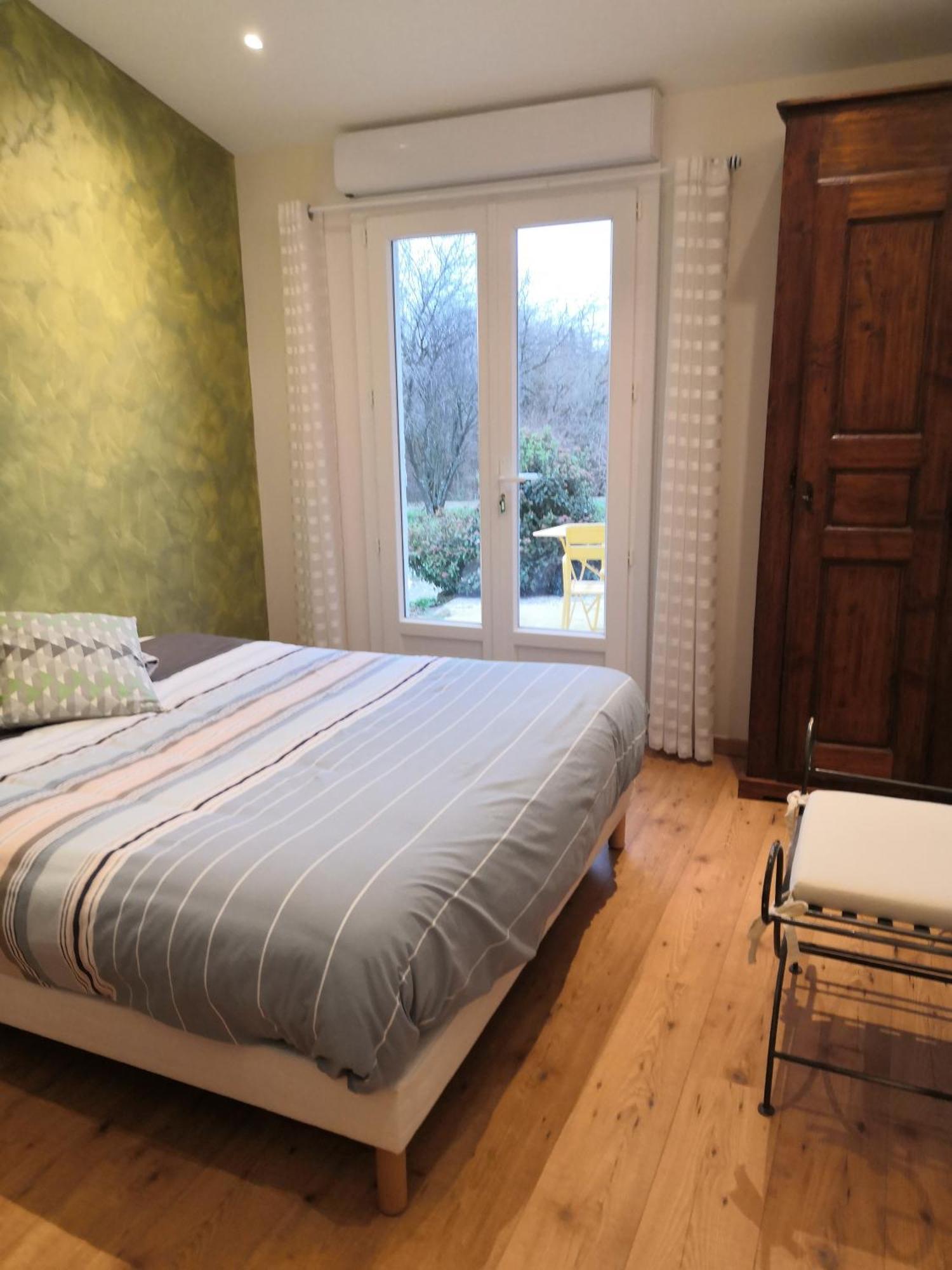 Chambre Avec Entree Independante Dans Un Ecrin De Verdure Dommartin  Ngoại thất bức ảnh